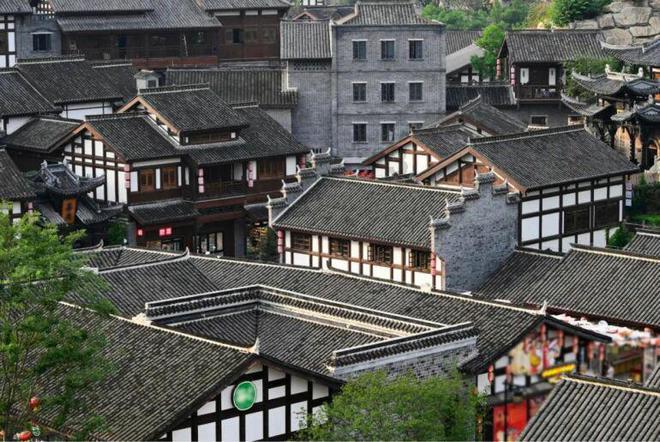 竞技游戏